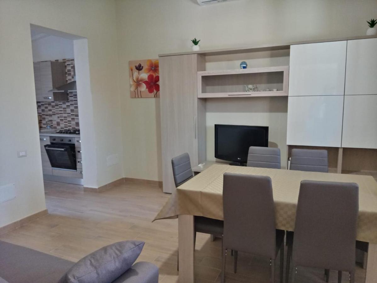Luminoso Appartamento Con Terrazza......C.U......Q2483 Sinnai Exterior foto